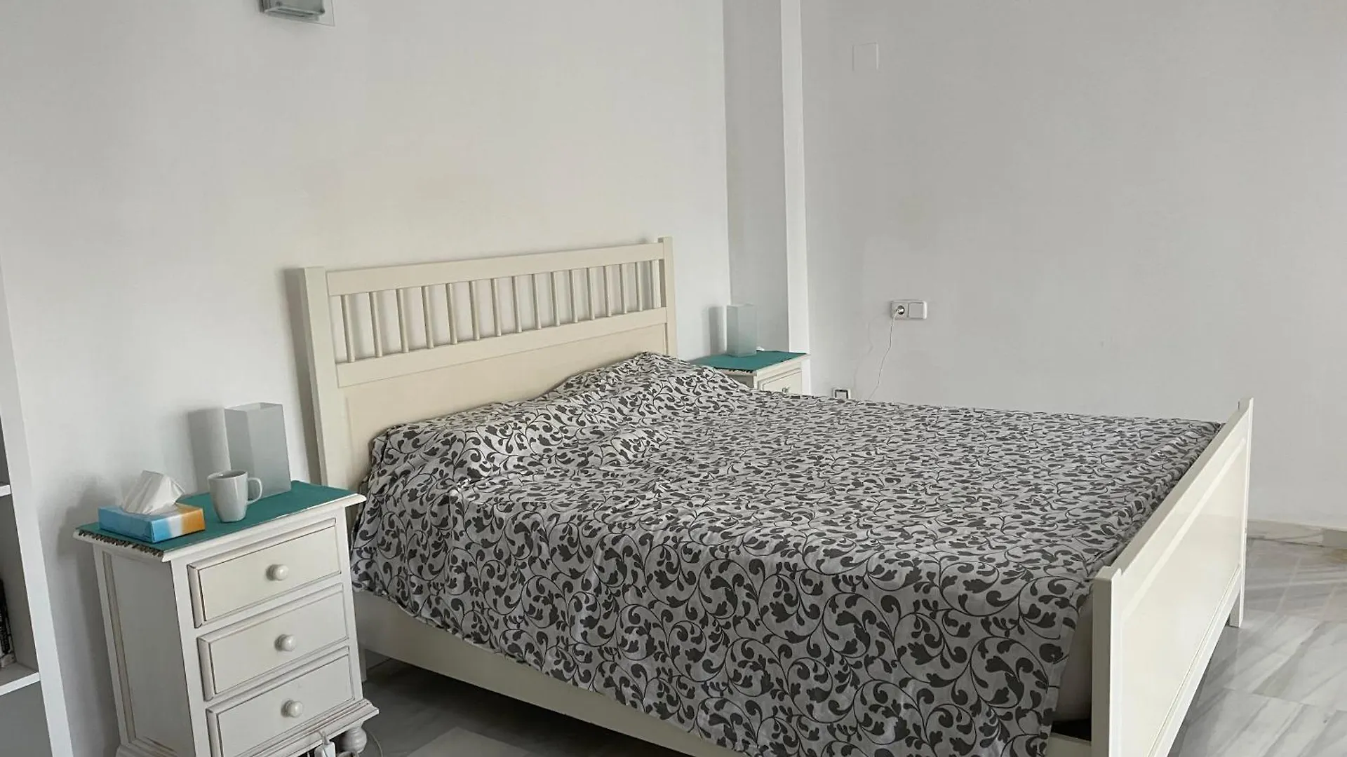 Magna 3 Bed Nueva Andalucia Marbella Apartment 0*,